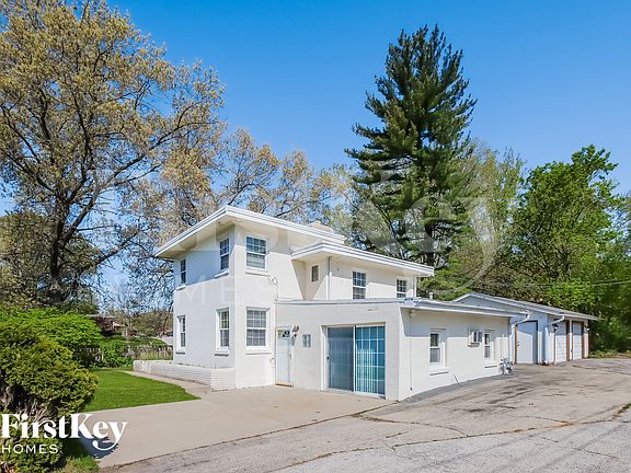 2nd image of 1399 Sheridan Rd