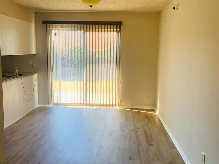 7138 S Darlington Ave — Photo 17
