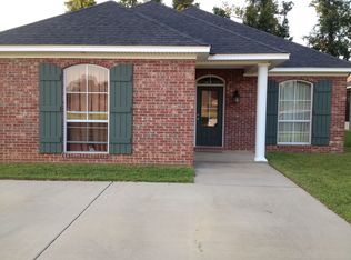 545 Poplar Ridge Dr, Meridian, MS 39305