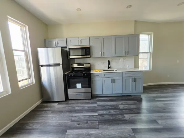133 Stevens Ave #2L, Jersey City, NJ 07305