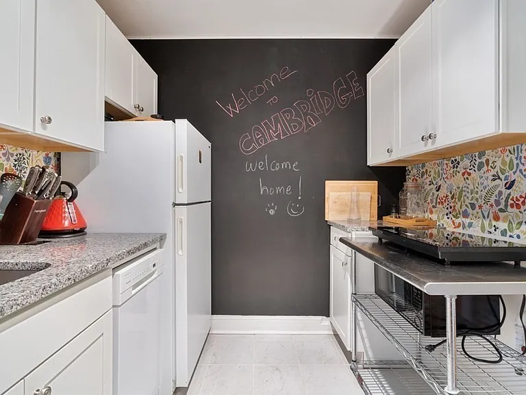 36 Highland Ave #8 — Photo 11