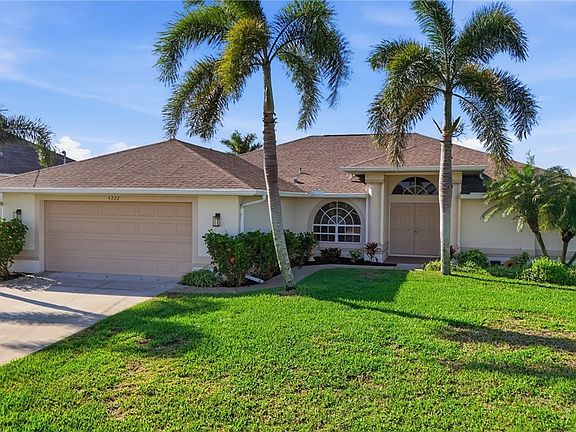 3rd image of 4222 NW 22nd St