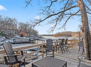 37 Rub Jean Dr, Sunrise Beach, MO 65079