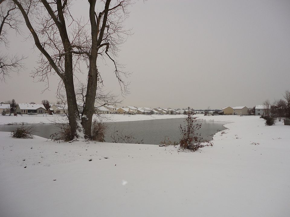 1st image of 2820 Dawnlake Dr