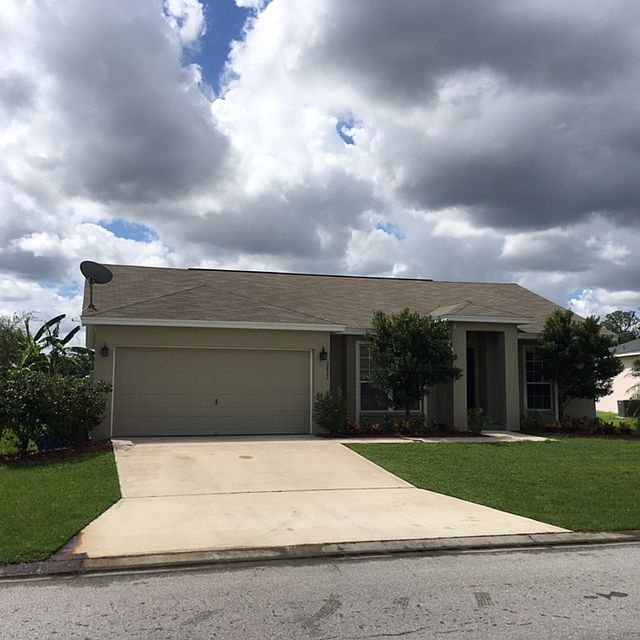1st image of 2823 Stonewood Cir
