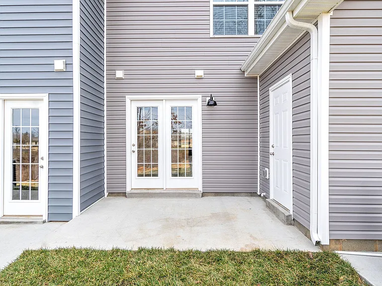 645 Stowe Ct #K — Photo 36