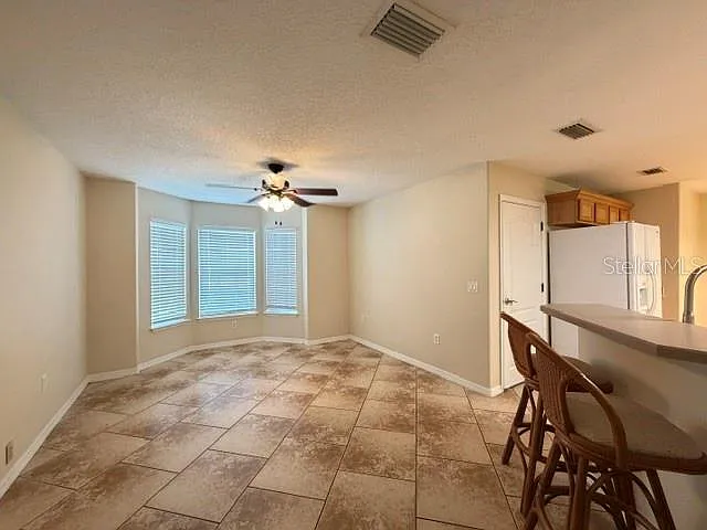 36022 Michigan Dr — Photo 4