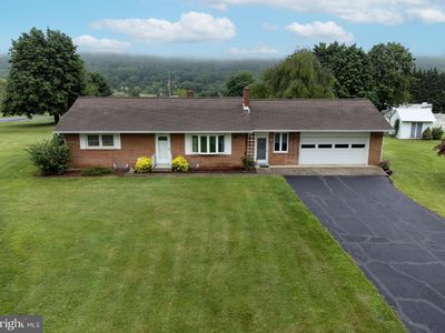 1 Oak Ave, Enola, PA, 17025