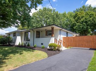 204 Weldon Dr, Hermitage, TN 37076