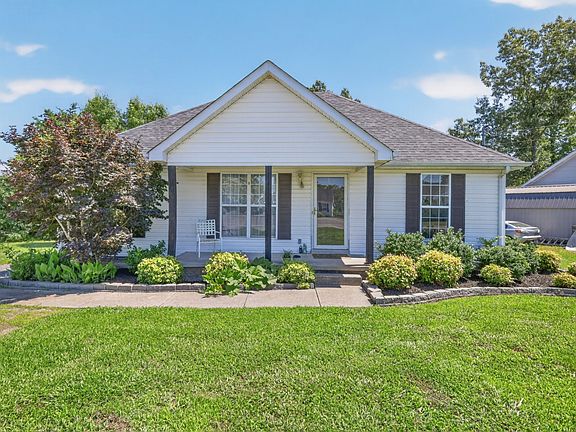 3rd image of 2613 Calais Ct