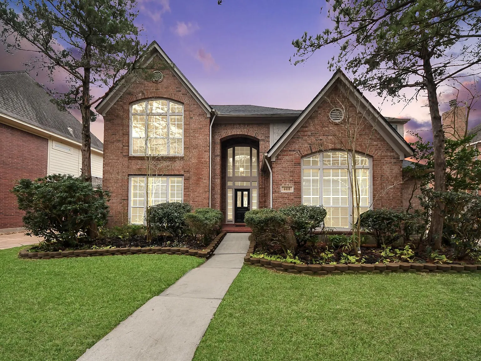 4 bed, 3.5 bath, 3498 sqft, $3,500 — Photo 1