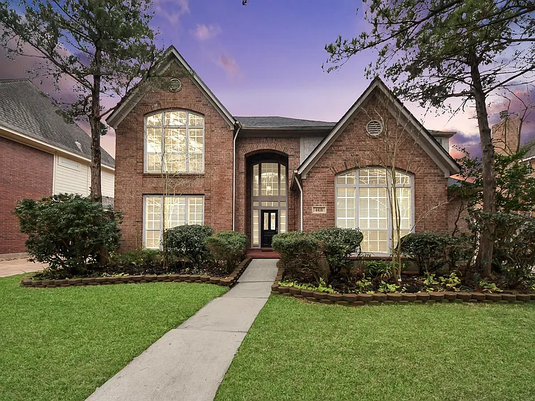 4418 Bermuda Dr — Photo 1