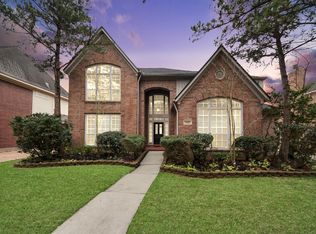 4418 Bermuda Dr, Sugar Land, TX 77479