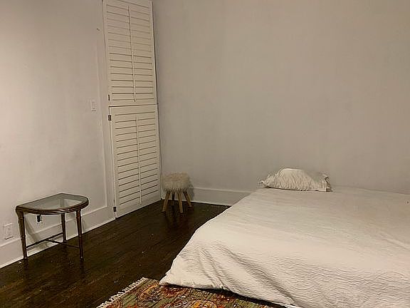 4th image of 1431 Baronne St