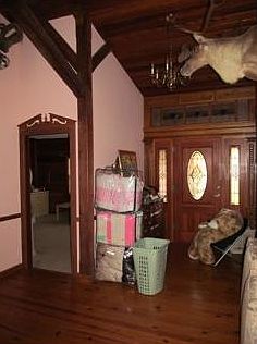 4th image of 616 Lakeshore Dr