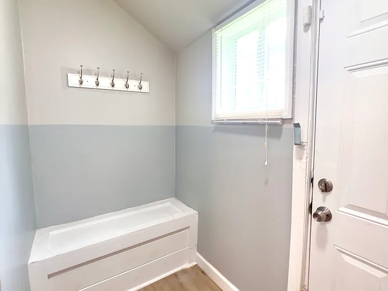 6533 Corbitt Ave — Photo 22