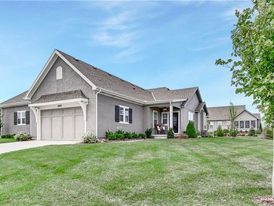21921 W 82nd Ter, Lenexa, KS, 66220