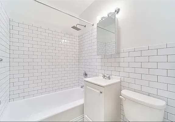 Rented by Living New York | media 15