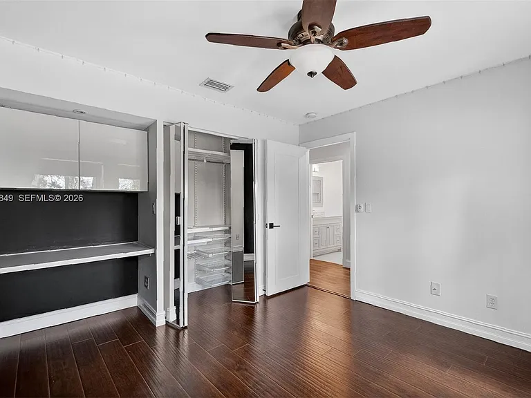 1603 W Harmony Lake Cir — Photo 48