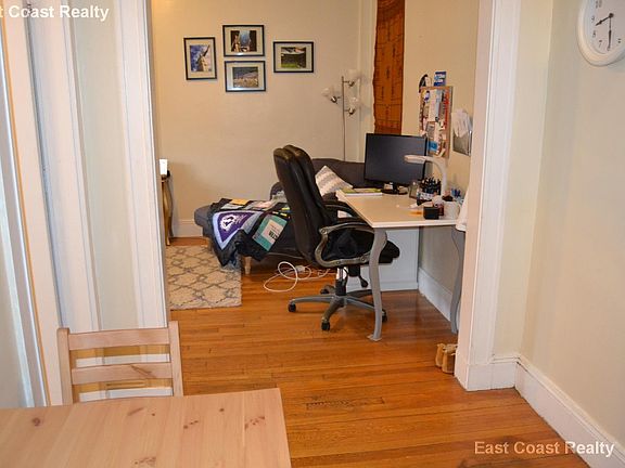 3rd image of 62 Woodstock Ave #3