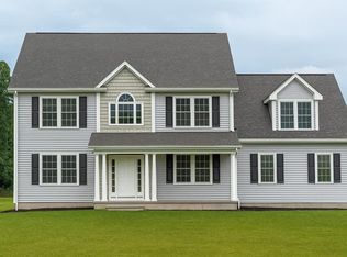 125 Sewells Falls Rd, Concord, NH 03301