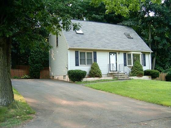 2nd image of 1446 Quinnipiac Ave