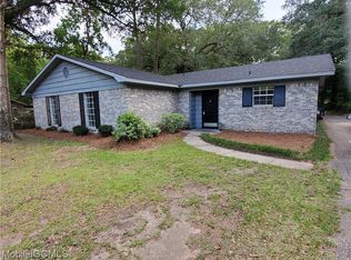 123 Ennis St, Saraland, AL 36571