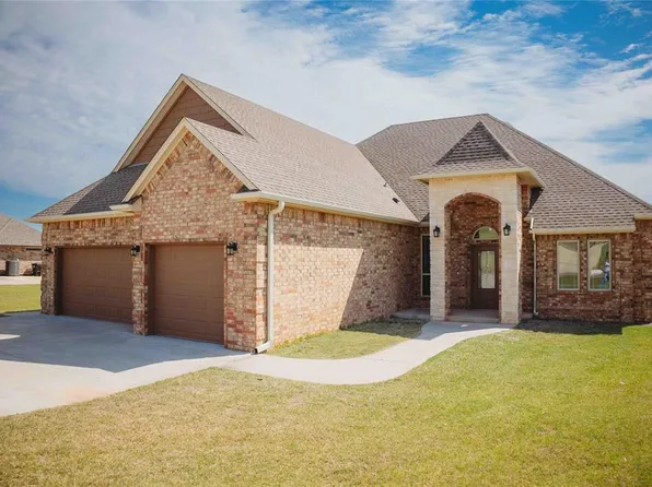 1371 County Street 2976, Blanchard, OK 73010