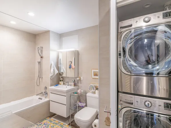 285 West 110th Street image 7 of 19