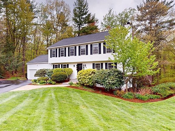 3rd image of 8 Lynnwood Dr