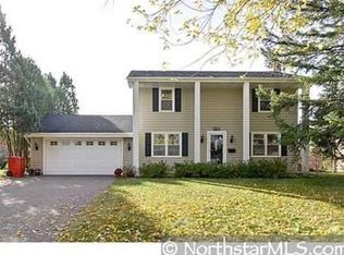 3901 Poplar Bridge Rd, Bloomington, MN 55437