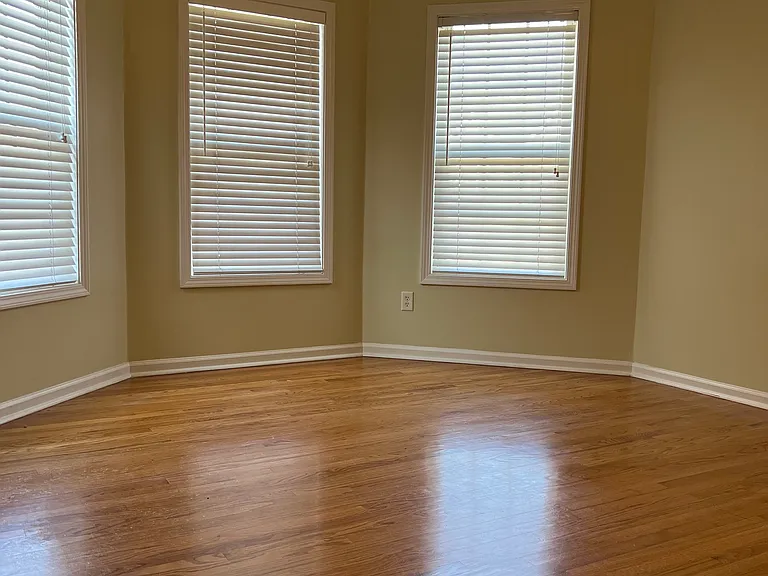 1315 Chandler Ridge Dr — Photo 4