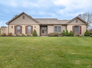 9671 Feather Wood Ln, Dayton, OH 45458