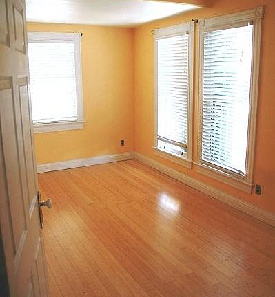 5th image of 2304 E 10th Ave