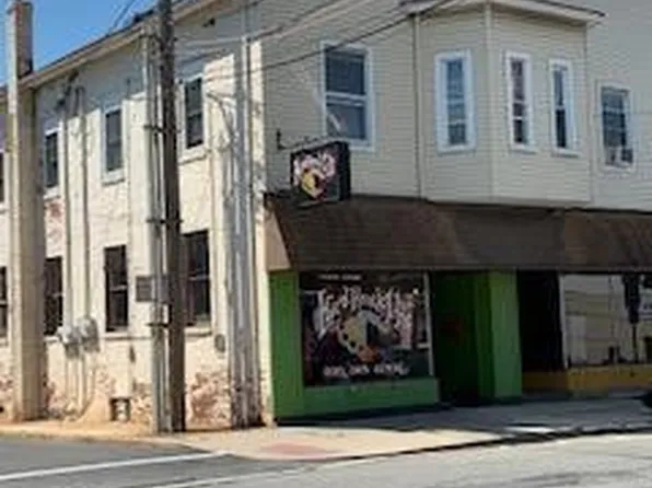 22 S Saint John St, Schuylkill Haven, PA 17972