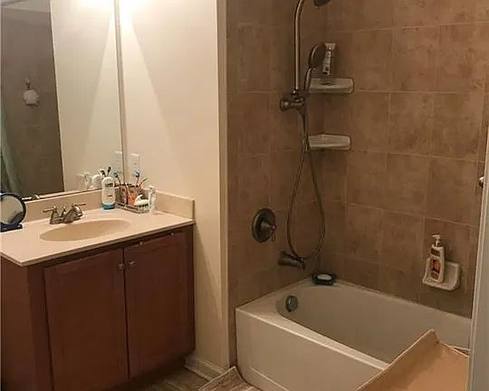 4th image of 532 E Celebration Way #532