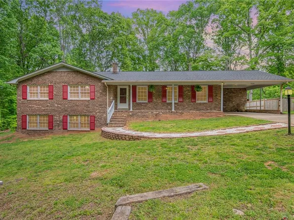 1116 Cranbrook Way, Asheboro, NC 27205