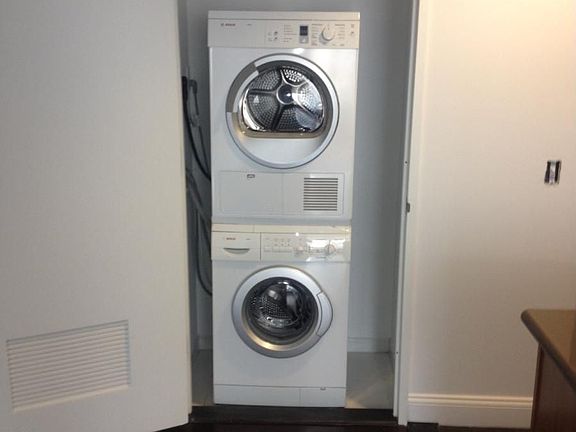 5th image of 225 E 95th St APT 10M