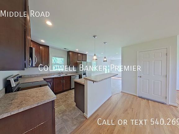4th image of 5069 Middle Rd