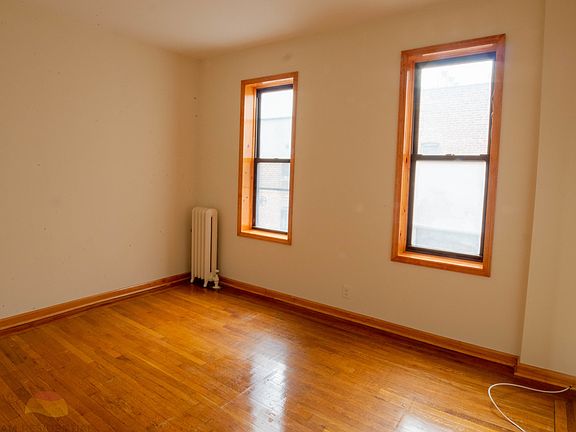 3rd image of 773 44th St #Z