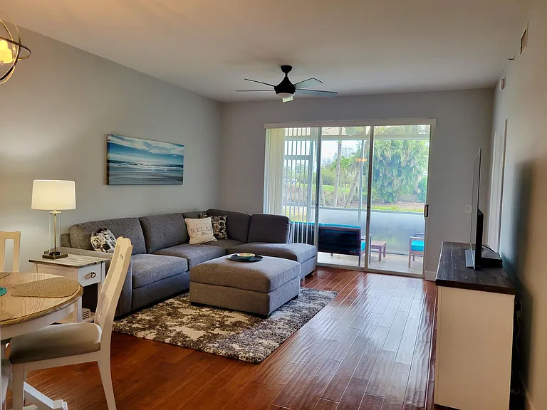 Newly decorated family room with view of the water!