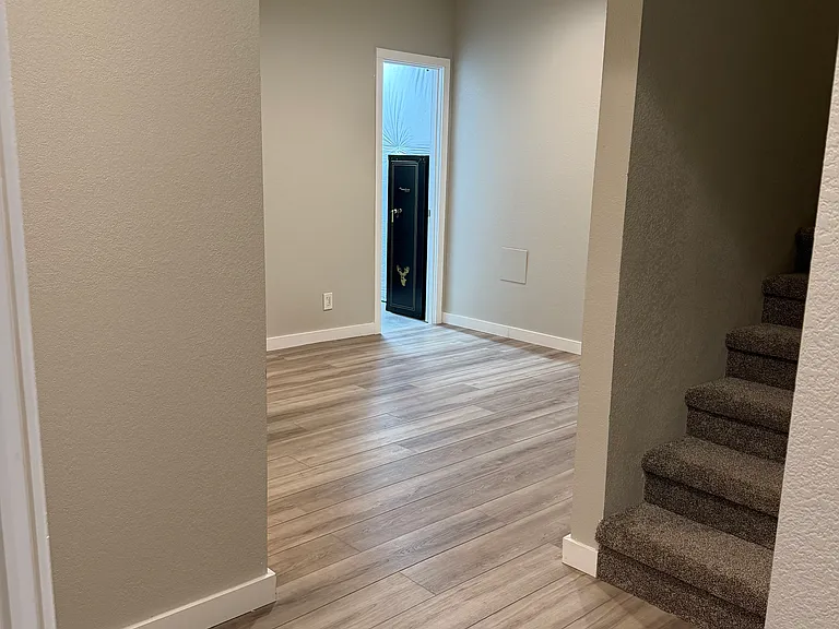 4155 Crittenton Ln #6 — Photo 16