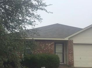 314 Deer Run Dr, Sanger, TX 76266