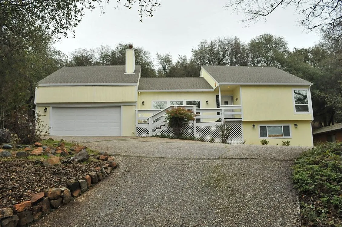 14065 Jasmine Loop photo 1