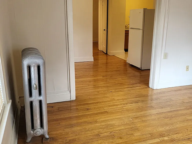 902 Grand Ave — Photo 19