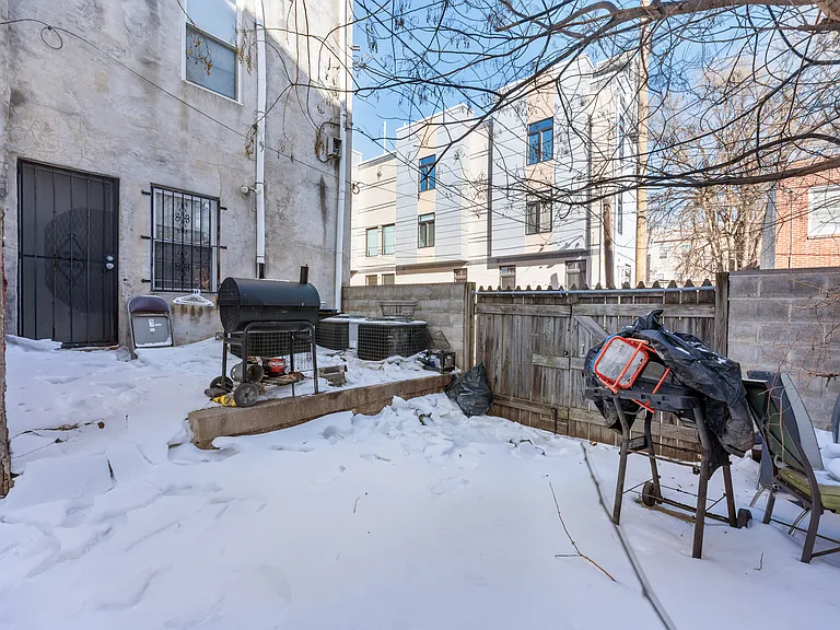 1319 N 19th St #1 — Photo 16