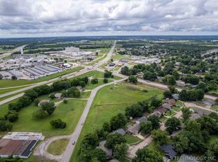 3000 E Houston St, Broken Arrow, OK 74012