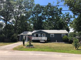 100 Asylum Rd, Warwick, RI 02886