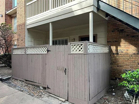 2nd image of 2626 Holly Hall St APT 709