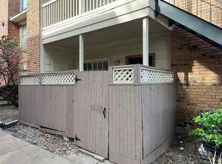 2626 Holly Hall St APT 709, Houston, TX 77054